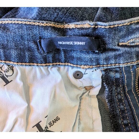 Calvin Klein Jeans Blue Denim High Rise Skinny Stretch Distressed Size 6 EUC - Picture 10 of 11